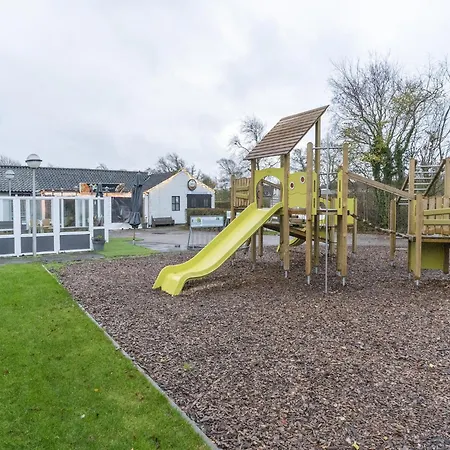 Casa vacanze Pretty In De Koog Texel With Garden