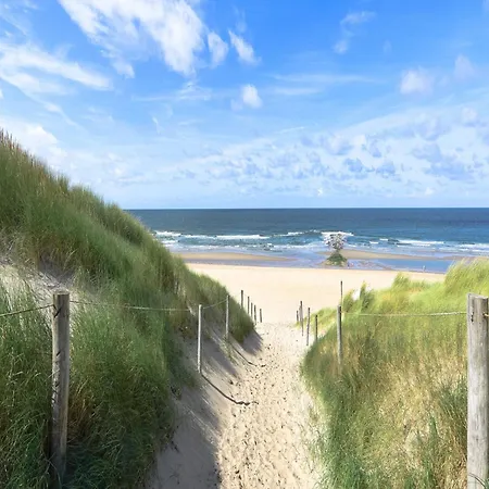 Pretty In De Koog Texel With Garden Casa vacanze Westermient